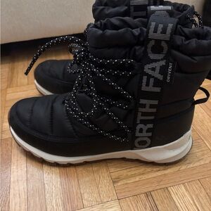 North face Black Women's ThermoBall boots